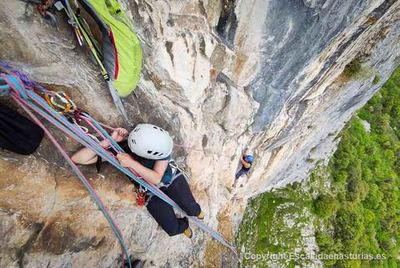  Curso escalada de varios largos