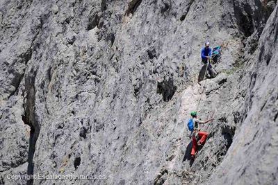  Sagitario – Cara Oeste Naranjo de Bulnes