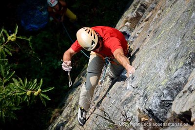  Curso de escalada clásica